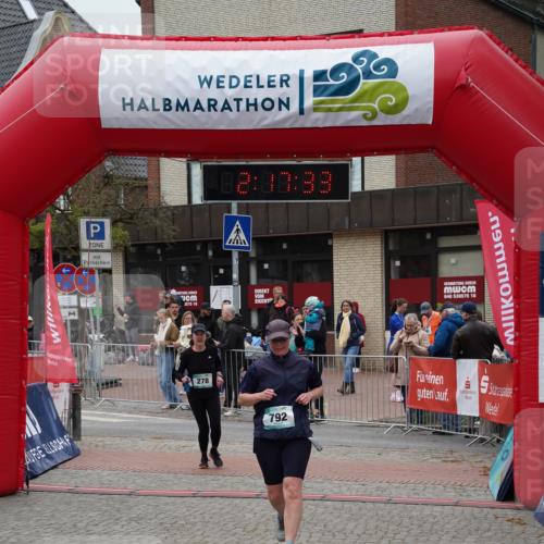 04.05.2025 - 8. Wedeler Halbmarathon Felixshl http://msf.ph/oto/7833940 04.05.2025 12:17:30 Ziel 278, 792 meine-sportfotos.de
