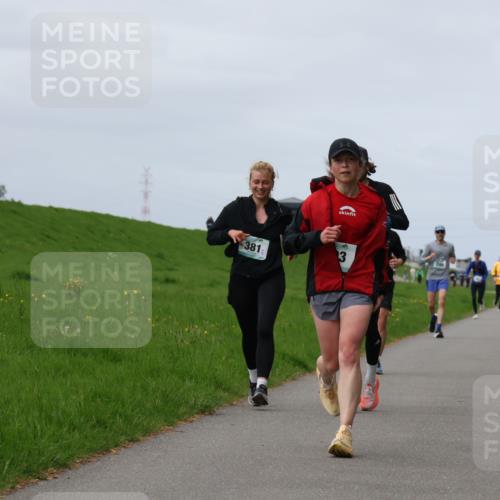 04.05.2025 - 8. Wedeler Halbmarathon Yannick Fuchs http://msf.ph/oto/7833942 04.05.2025 11:43:01 Laufen 381, 3 meine-sportfotos.de