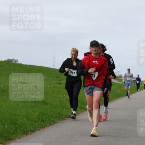 04.05.2025 - 8. Wedeler Halbmarathon Yannick Fuchs http://msf.ph/oto/7833958 04.05.2025 11:43:02 Laufen 381, 03 meine-sportfotos.de