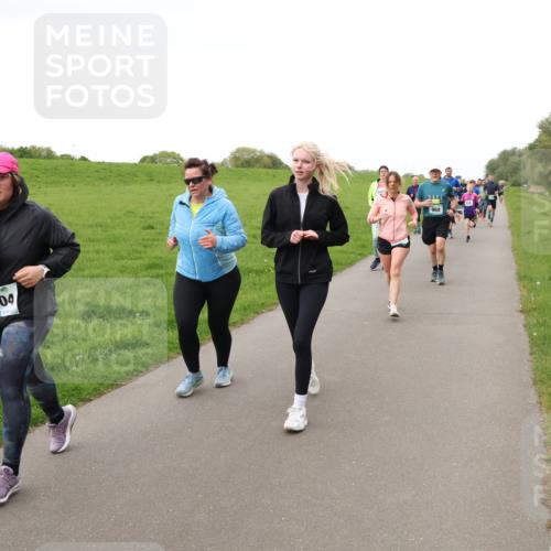 04.05.2025 - 8. Wedeler Halbmarathon Lena Gebhardt http://msf.ph/oto/7833961 04.05.2025 11:23:27 Laufen 1104, 968 meine-sportfotos.de