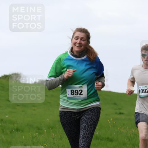 04.05.2025 - 8. Wedeler Halbmarathon Yannick Fuchs http://msf.ph/oto/7834043 04.05.2025 11:22:15 Laufen 892, 884, 1092 meine-sportfotos.de