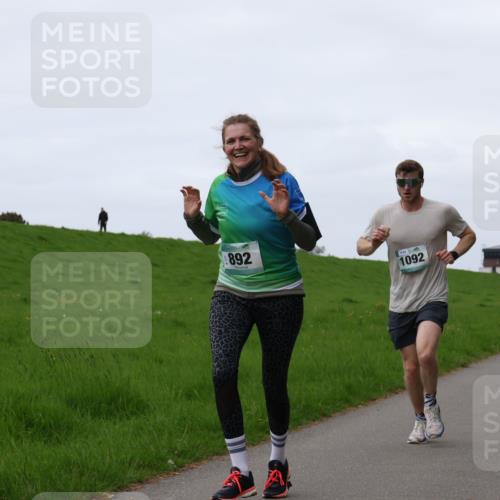 04.05.2025 - 8. Wedeler Halbmarathon Yannick Fuchs http://msf.ph/oto/7834090 04.05.2025 11:22:16 Laufen 892, 1092, 1029 meine-sportfotos.de