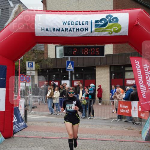 04.05.2025 - 8. Wedeler Halbmarathon Felixshl http://msf.ph/oto/7834157 04.05.2025 12:18:03 Ziel 70 meine-sportfotos.de
