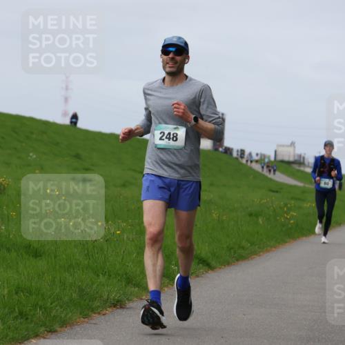 04.05.2025 - 8. Wedeler Halbmarathon Yannick Fuchs http://msf.ph/oto/7834178 04.05.2025 11:43:11 Laufen 248, 80 meine-sportfotos.de