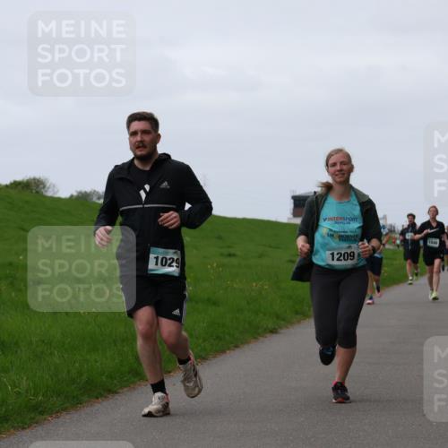 04.05.2025 - 8. Wedeler Halbmarathon Yannick Fuchs http://msf.ph/oto/7834182 04.05.2025 11:22:22 Laufen 1029, 2, 2023, 1209, 1046 meine-sportfotos.de