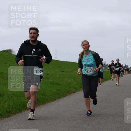 04.05.2025 - 8. Wedeler Halbmarathon Yannick Fuchs http://msf.ph/oto/7834194 04.05.2025 11:22:22 Laufen 1029, 2023, 1209, 1046 meine-sportfotos.de