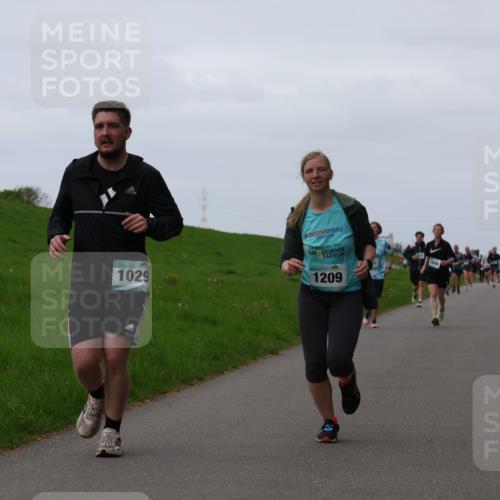 04.05.2025 - 8. Wedeler Halbmarathon Yannick Fuchs http://msf.ph/oto/7834197 04.05.2025 11:22:22 Laufen 1029, 2023, 1209 meine-sportfotos.de