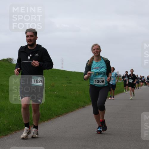 04.05.2025 - 8. Wedeler Halbmarathon Yannick Fuchs http://msf.ph/oto/7834200 04.05.2025 11:22:22 Laufen 1029, 24, 2023, 1209, 1046 meine-sportfotos.de