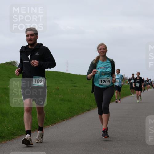 04.05.2025 - 8. Wedeler Halbmarathon Yannick Fuchs http://msf.ph/oto/7834203 04.05.2025 11:22:22 Laufen 1029, 24, 2023, 1209, 091 meine-sportfotos.de
