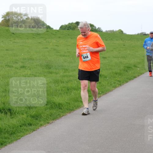 04.05.2025 - 8. Wedeler Halbmarathon Lena Gebhardt http://msf.ph/oto/7834205 04.05.2025 11:23:48 Laufen 848, 50 meine-sportfotos.de
