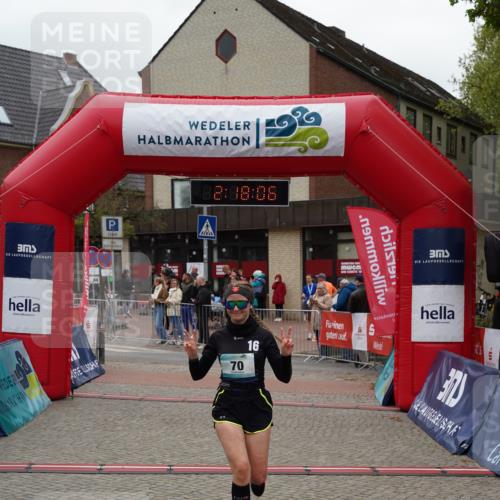 04.05.2025 - 8. Wedeler Halbmarathon Felixshl http://msf.ph/oto/7834219 04.05.2025 12:18:04 Ziel 70 meine-sportfotos.de