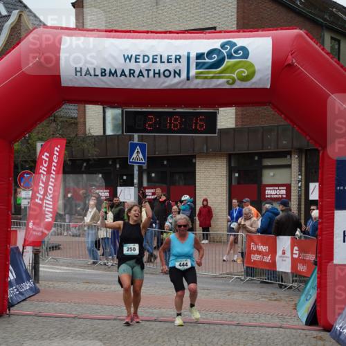 04.05.2025 - 8. Wedeler Halbmarathon Felixshl http://msf.ph/oto/7834287 04.05.2025 12:18:14 Ziel 250, 444 meine-sportfotos.de