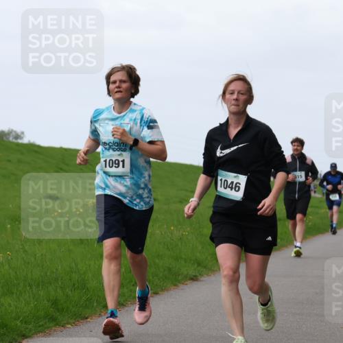 04.05.2025 - 8. Wedeler Halbmarathon Yannick Fuchs http://msf.ph/oto/7834335 04.05.2025 11:22:29 Laufen 1091, 915, 1046 meine-sportfotos.de