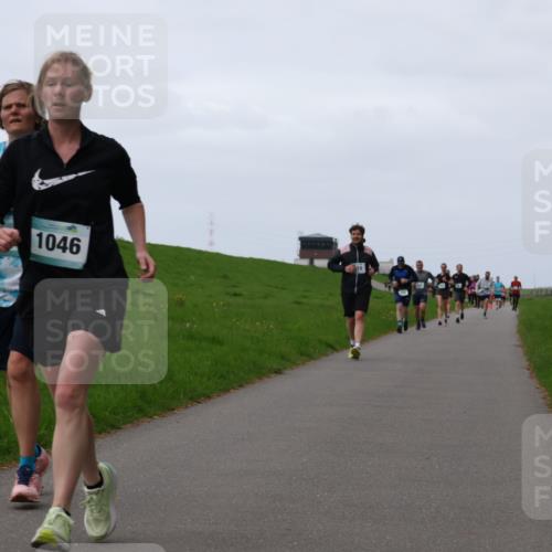 04.05.2025 - 8. Wedeler Halbmarathon Yannick Fuchs http://msf.ph/oto/7834369 04.05.2025 11:22:31 Laufen 1046 meine-sportfotos.de
