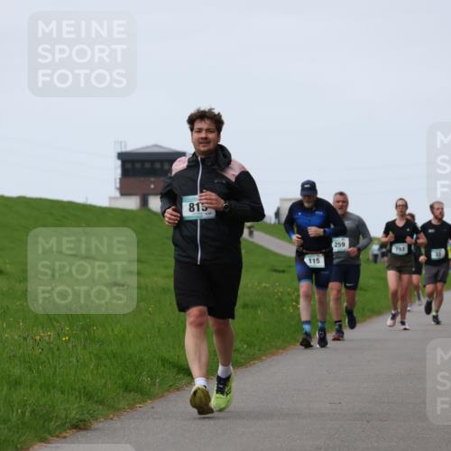 04.05.2025 - 8. Wedeler Halbmarathon Yannick Fuchs http://msf.ph/oto/7834387 04.05.2025 11:22:32 Laufen 815, 894, 115, 259, 793 meine-sportfotos.de