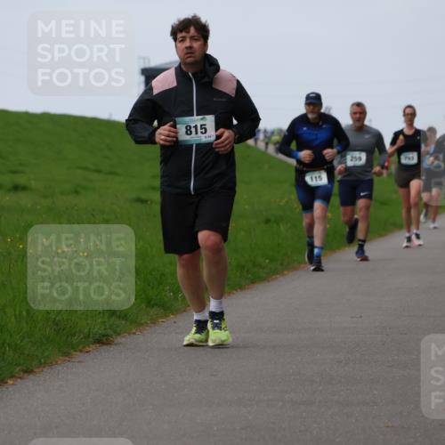 04.05.2025 - 8. Wedeler Halbmarathon Yannick Fuchs http://msf.ph/oto/7834402 04.05.2025 11:22:33 Laufen 815, 115, 259, 793 meine-sportfotos.de