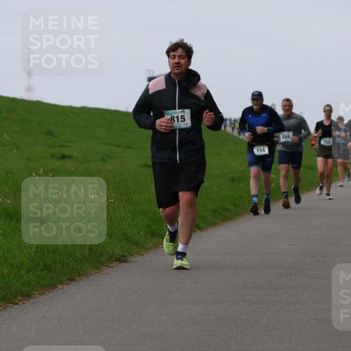 04.05.2025 - 8. Wedeler Halbmarathon Yannick Fuchs http://msf.ph/oto/7834416 04.05.2025 11:22:33 Laufen 815, 894, 115, 259, 793 meine-sportfotos.de