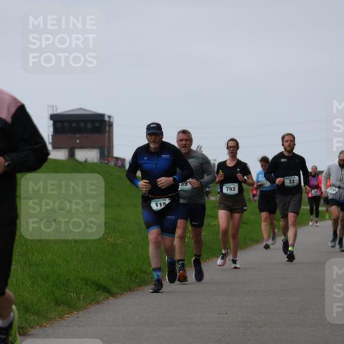 04.05.2025 - 8. Wedeler Halbmarathon Yannick Fuchs http://msf.ph/oto/7834446 04.05.2025 11:22:35 Laufen 815, 115, 091, 793, 33, 1125 meine-sportfotos.de
