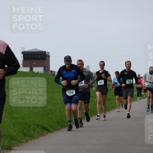 04.05.2025 - 8. Wedeler Halbmarathon Yannick Fuchs http://msf.ph/oto/7834448 04.05.2025 11:22:35 Laufen 815, 115, 59, 793, 33 meine-sportfotos.de