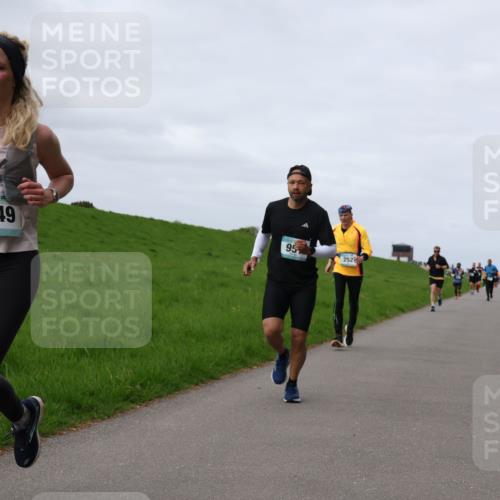 04.05.2025 - 8. Wedeler Halbmarathon Yannick Fuchs http://msf.ph/oto/7834493 04.05.2025 11:43:28 Laufen 1149, 95, 252 meine-sportfotos.de