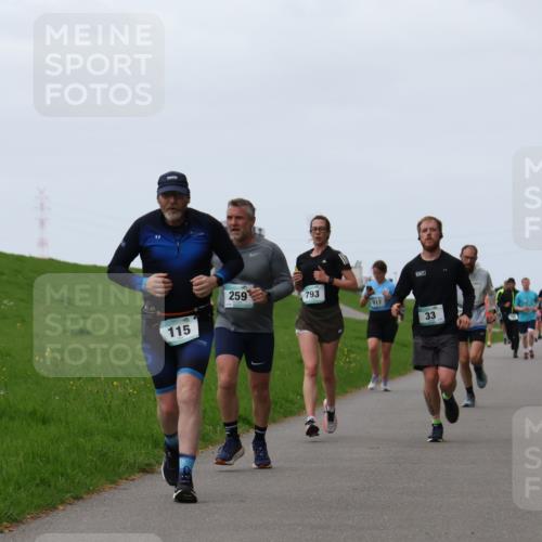 04.05.2025 - 8. Wedeler Halbmarathon Yannick Fuchs http://msf.ph/oto/7834497 04.05.2025 11:22:40 Laufen 259, 115, 793, 917, 33 meine-sportfotos.de