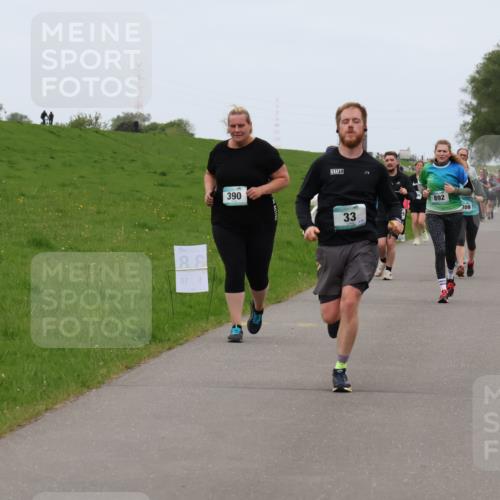 04.05.2025 - 8. Wedeler Halbmarathon Lena Gebhardt http://msf.ph/oto/7834499 04.05.2025 11:24:33 Laufen 88, 390, 33, 892, 209 meine-sportfotos.de