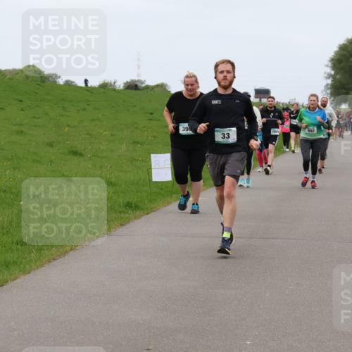 04.05.2025 - 8. Wedeler Halbmarathon Lena Gebhardt http://msf.ph/oto/7834509 04.05.2025 11:24:34 Laufen 39, 335, 1029, 892 meine-sportfotos.de