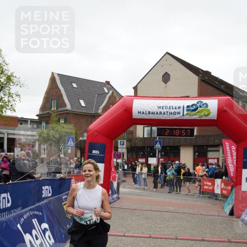 04.05.2025 - 8. Wedeler Halbmarathon Felixshl http://msf.ph/oto/7834533 04.05.2025 12:18:55 Ziel 377 meine-sportfotos.de