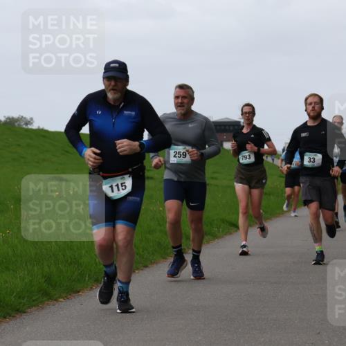 04.05.2025 - 8. Wedeler Halbmarathon Yannick Fuchs http://msf.ph/oto/7834536 04.05.2025 11:22:42 Laufen 115, 259, 793, 33 meine-sportfotos.de