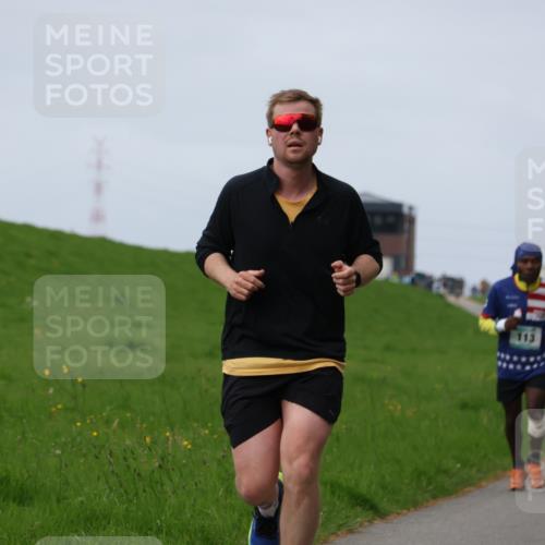 04.05.2025 - 8. Wedeler Halbmarathon Yannick Fuchs http://msf.ph/oto/7834576 04.05.2025 11:43:33 Laufen 113, 112 meine-sportfotos.de