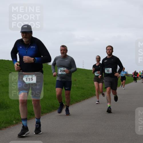 04.05.2025 - 8. Wedeler Halbmarathon Yannick Fuchs http://msf.ph/oto/7834587 04.05.2025 11:22:44 Laufen 115, 259, 33, 799, 917 meine-sportfotos.de