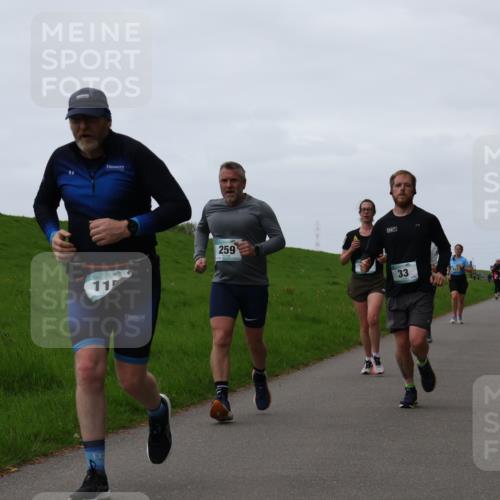 04.05.2025 - 8. Wedeler Halbmarathon Yannick Fuchs http://msf.ph/oto/7834595 04.05.2025 11:22:44 Laufen 11, 259, 33 meine-sportfotos.de
