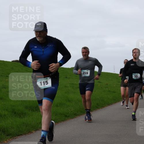 04.05.2025 - 8. Wedeler Halbmarathon Yannick Fuchs http://msf.ph/oto/7834610 04.05.2025 11:22:44 Laufen 115, 259, 33, 917 meine-sportfotos.de