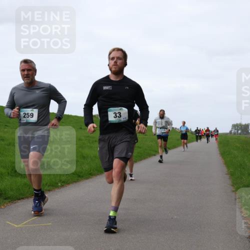04.05.2025 - 8. Wedeler Halbmarathon Yannick Fuchs http://msf.ph/oto/7834637 04.05.2025 11:22:46 Laufen 259, 33, 64, 1120 meine-sportfotos.de