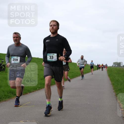 04.05.2025 - 8. Wedeler Halbmarathon Yannick Fuchs http://msf.ph/oto/7834647 04.05.2025 11:22:46 Laufen 259, 33, 64, 93 meine-sportfotos.de