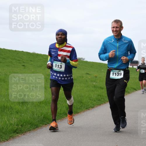 04.05.2025 - 8. Wedeler Halbmarathon Yannick Fuchs http://msf.ph/oto/7834685 04.05.2025 11:43:41 Laufen 9, 113, 1129, 441 meine-sportfotos.de