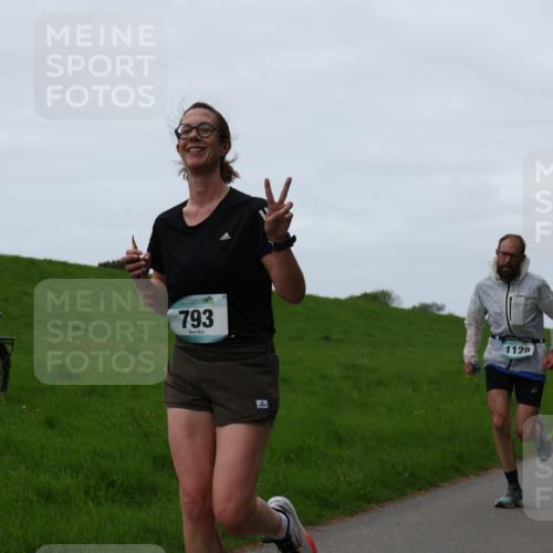 04.05.2025 - 8. Wedeler Halbmarathon Yannick Fuchs http://msf.ph/oto/7834690 04.05.2025 11:22:47 Laufen 793, 1129 meine-sportfotos.de