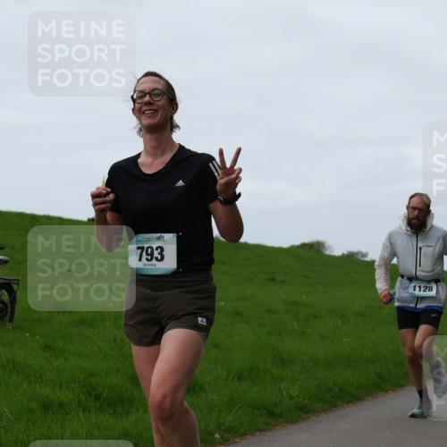 04.05.2025 - 8. Wedeler Halbmarathon Yannick Fuchs http://msf.ph/oto/7834695 04.05.2025 11:22:48 Laufen 793, 1128 meine-sportfotos.de