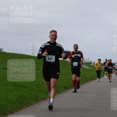 04.05.2025 - 8. Wedeler Halbmarathon Yannick Fuchs http://msf.ph/oto/7834707 04.05.2025 11:43:44 Laufen 441, 310 meine-sportfotos.de