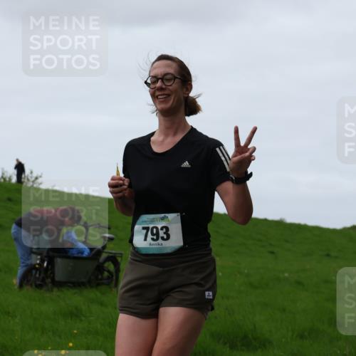 04.05.2025 - 8. Wedeler Halbmarathon Yannick Fuchs http://msf.ph/oto/7834708 04.05.2025 11:22:48 Laufen 793, 112 meine-sportfotos.de