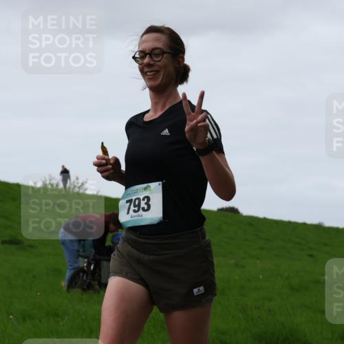 04.05.2025 - 8. Wedeler Halbmarathon Yannick Fuchs http://msf.ph/oto/7834715 04.05.2025 11:22:48 Laufen 793 meine-sportfotos.de