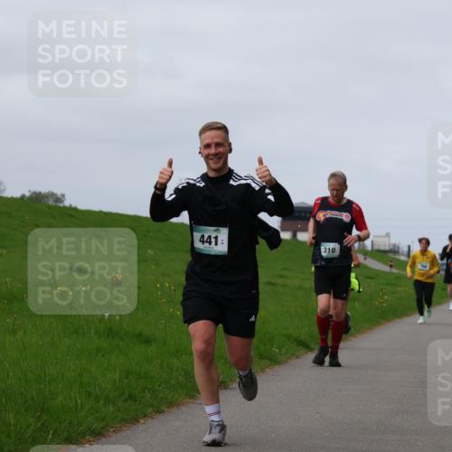 04.05.2025 - 8. Wedeler Halbmarathon Yannick Fuchs http://msf.ph/oto/7834728 04.05.2025 11:43:45 Laufen 441, 310 meine-sportfotos.de