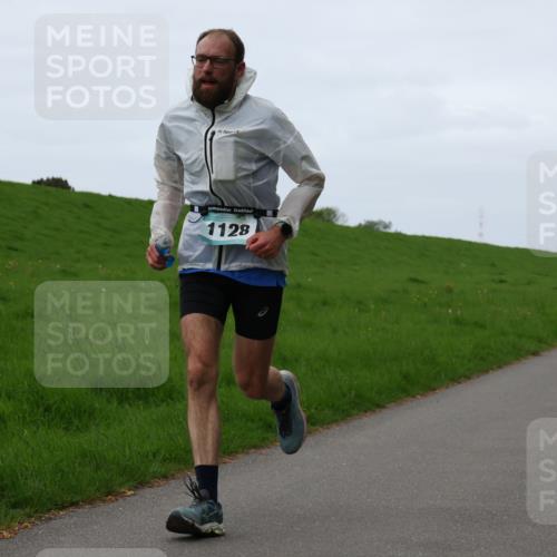04.05.2025 - 8. Wedeler Halbmarathon Yannick Fuchs http://msf.ph/oto/7834740 04.05.2025 11:22:49 Laufen 107, 1128, 917 meine-sportfotos.de