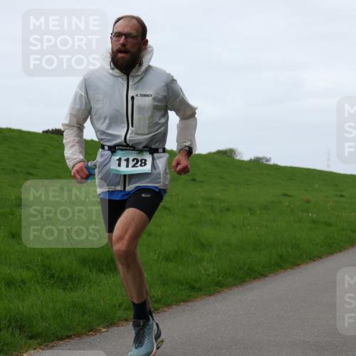 04.05.2025 - 8. Wedeler Halbmarathon Yannick Fuchs http://msf.ph/oto/7834748 04.05.2025 11:22:49 Laufen 1128, 917 meine-sportfotos.de