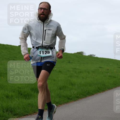 04.05.2025 - 8. Wedeler Halbmarathon Yannick Fuchs http://msf.ph/oto/7834754 04.05.2025 11:22:49 Laufen 1128, 917 meine-sportfotos.de
