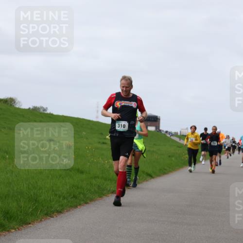 04.05.2025 - 8. Wedeler Halbmarathon Yannick Fuchs http://msf.ph/oto/7834804 04.05.2025 11:43:48 Laufen 310 meine-sportfotos.de