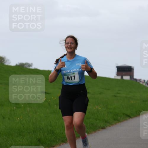 04.05.2025 - 8. Wedeler Halbmarathon Yannick Fuchs http://msf.ph/oto/7834818 04.05.2025 11:22:52 Laufen 917 meine-sportfotos.de