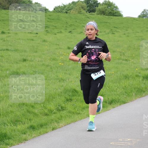 04.05.2025 - 8. Wedeler Halbmarathon Lena Gebhardt http://msf.ph/oto/7834890 04.05.2025 11:25:43 Laufen 665, 375 meine-sportfotos.de