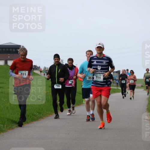 04.05.2025 - 8. Wedeler Halbmarathon Yannick Fuchs http://msf.ph/oto/7834895 04.05.2025 11:22:54 Laufen 411, 709, 69, 353, 711, 645 meine-sportfotos.de