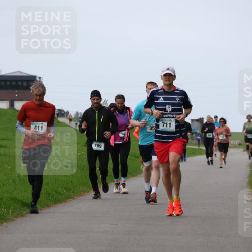 04.05.2025 - 8. Wedeler Halbmarathon Yannick Fuchs http://msf.ph/oto/7834897 04.05.2025 11:22:54 Laufen 411, 709, 69, 35, 711 meine-sportfotos.de